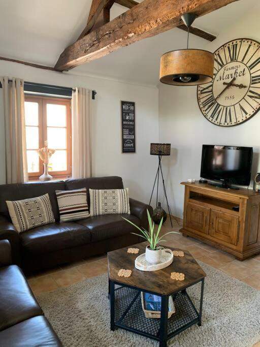 Gite Les Cigognes Le Champ-Saint-Pere 外观 照片